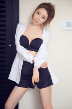 女机器人在线观看