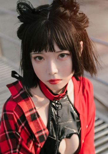 草莓用英语怎么说