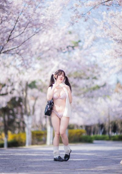 年轻善良的嫂子3韩国