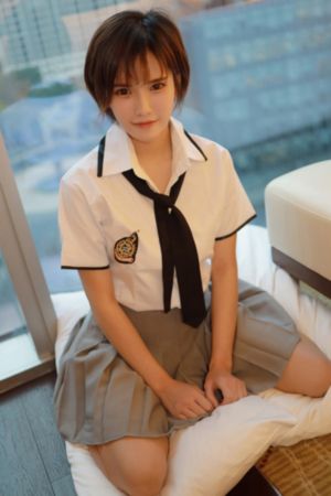 梁深荣