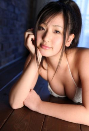 萨莎·格雷