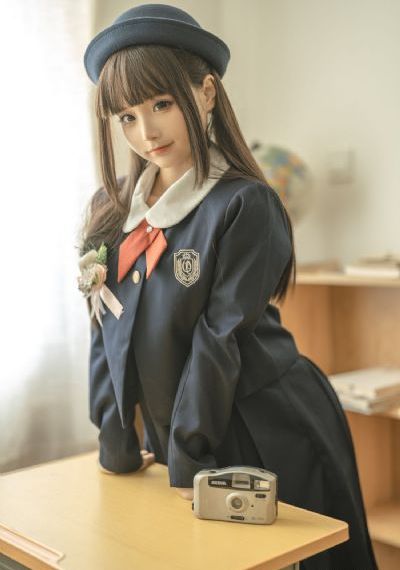 巨乳学院动漫